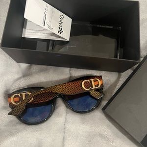Dior 56 mm Cat Eye Sunglasses in Tortoise
